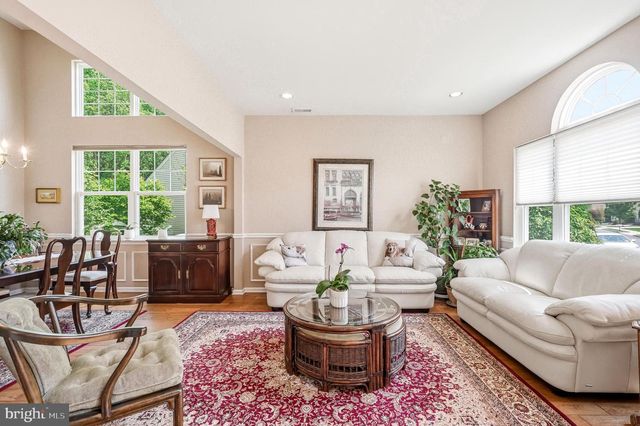42 HUXLEY CIR, Marlton, NJ 08053