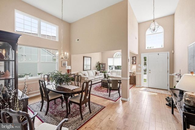42 HUXLEY CIR, Marlton, NJ 08053