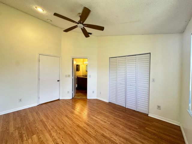 420 SW 122nd Avenue 420, Pembroke Pines, FL 33025