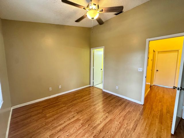 420 SW 122nd Avenue 420, Pembroke Pines, FL 33025