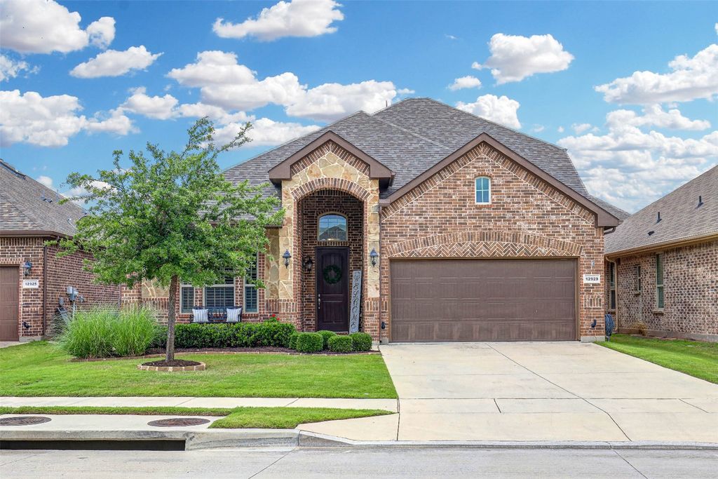 12929 Coast Way, Fort Worth, TX 76244