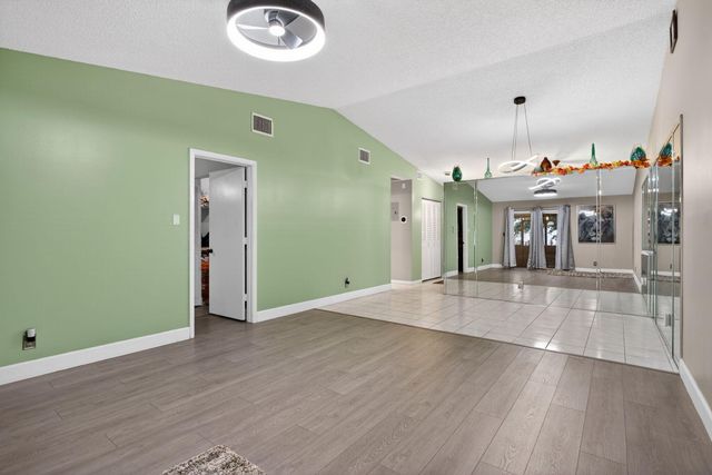 540 NW 43rd Street, Deerfield Beach, FL 33064