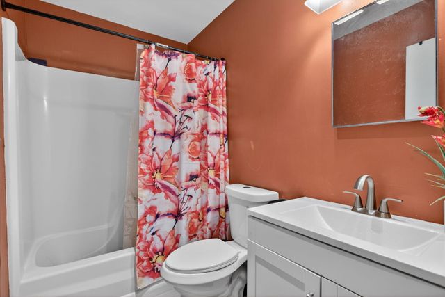 540 NW 43rd Street, Deerfield Beach, FL 33064