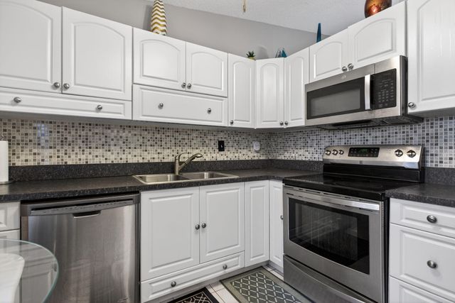 540 NW 43rd Street, Deerfield Beach, FL 33064