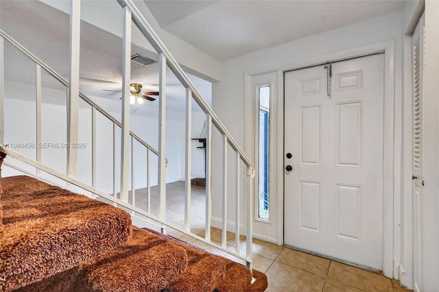 3516 Gardens East Dr A, Palm Beach Gardens, FL 33410