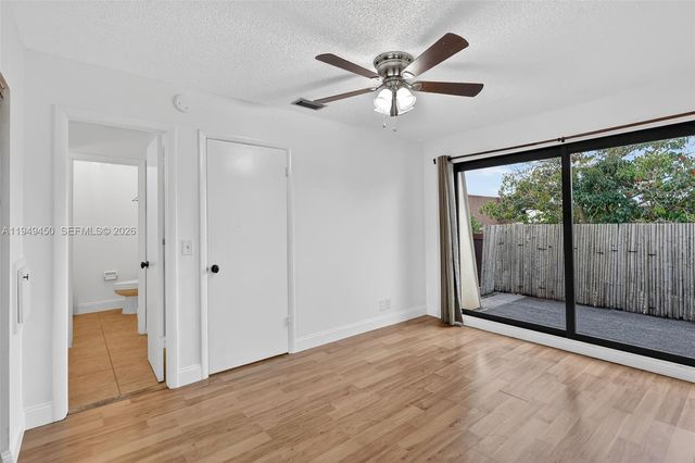 3516 Gardens East Dr A, Palm Beach Gardens, FL 33410