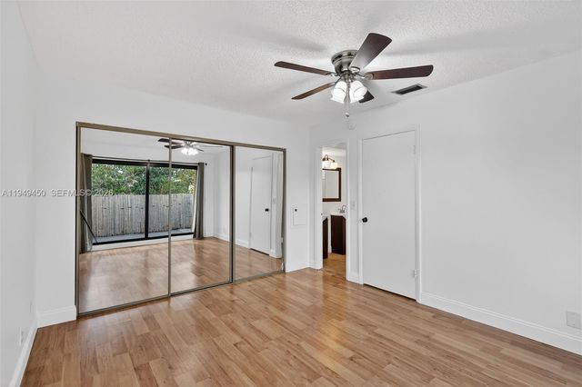 3516 Gardens East Dr A, Palm Beach Gardens, FL 33410