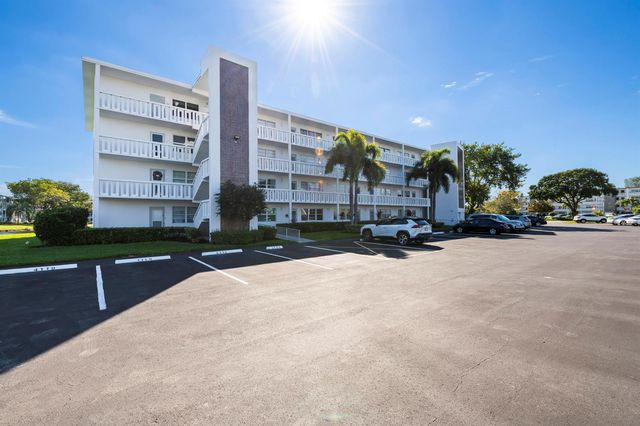 1111 CAMBRIDGE E, Deerfield Beach, FL 33442