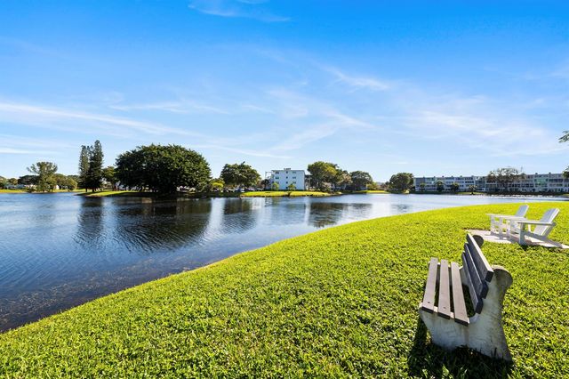 1111 CAMBRIDGE E, Deerfield Beach, FL 33442