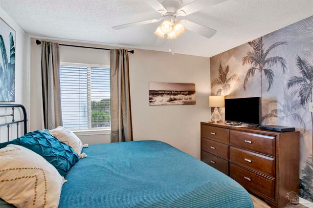 930 W Beach Blvd 106, Gulf Shores, AL 36542