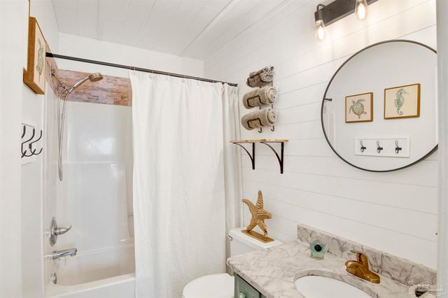 930 W Beach Blvd 106, Gulf Shores, AL 36542