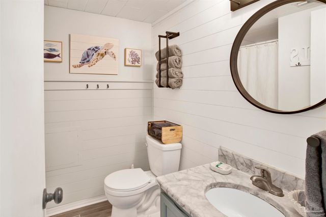 930 W Beach Blvd 106, Gulf Shores, AL 36542