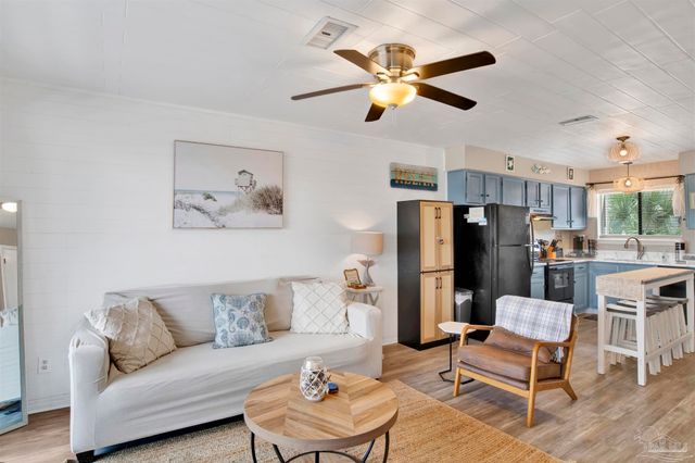 930 W Beach Blvd 106, Gulf Shores, AL 36542