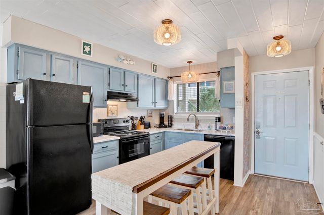 930 W Beach Blvd 106, Gulf Shores, AL 36542