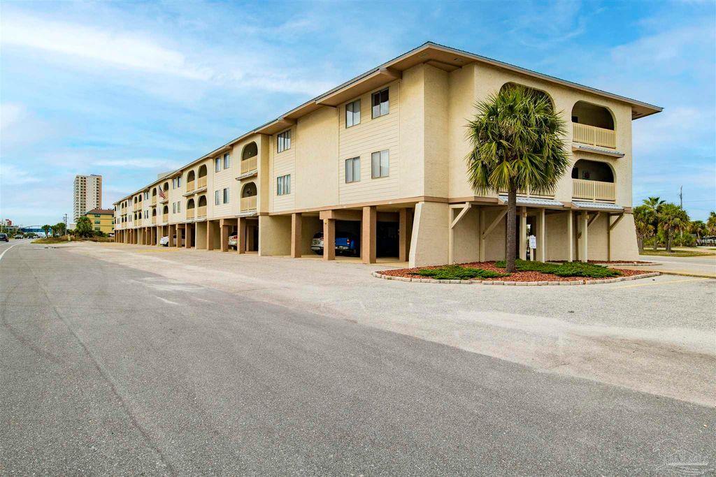 930 W Beach Blvd 106, Gulf Shores, AL 36542