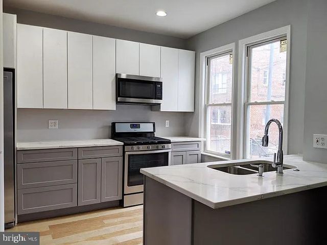 742 COLUMBIA RD NW, Washington, DC 20001