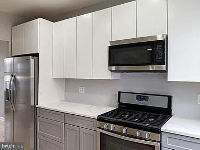 742 COLUMBIA RD NW, Washington, DC 20001