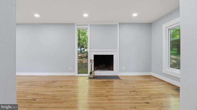 3 DON MILLS CT, Rockville, MD 20850