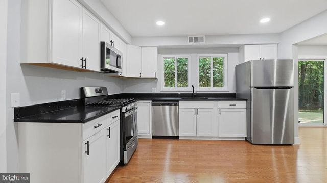 3 DON MILLS CT, Rockville, MD 20850