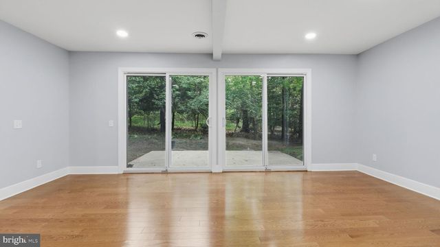 3 DON MILLS CT, Rockville, MD 20850