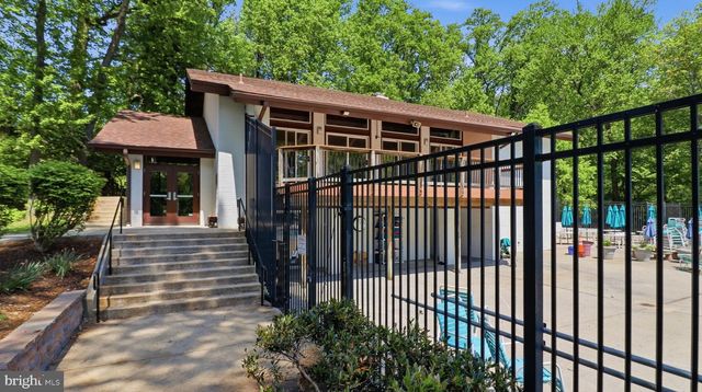 3 DON MILLS CT, Rockville, MD 20850