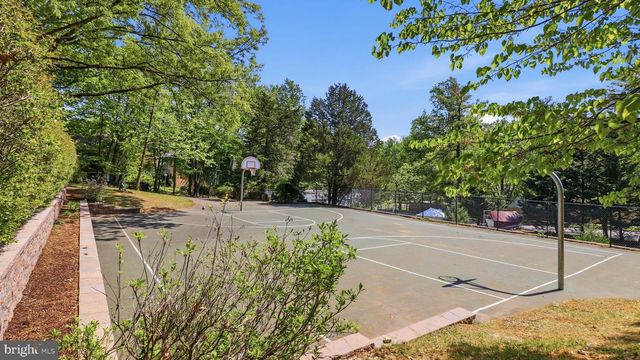 3 DON MILLS CT, Rockville, MD 20850