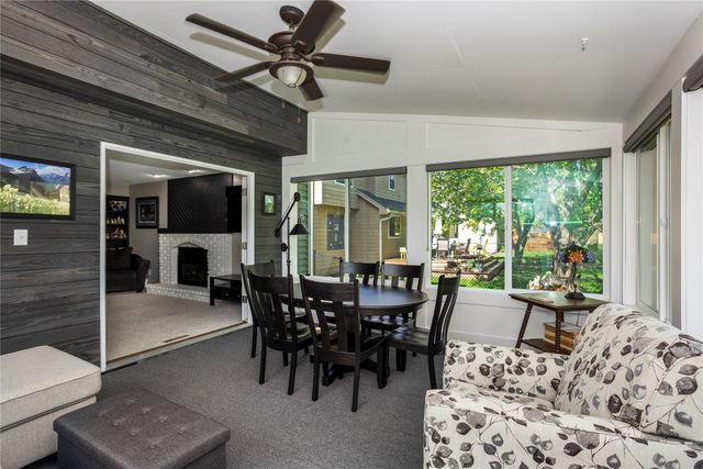 4643 Elm Street, West Des Moines, IA 50265