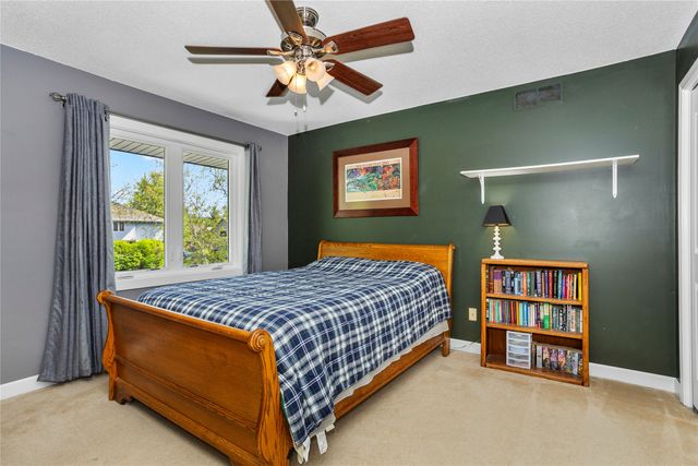 4643 Elm Street, West Des Moines, IA 50265