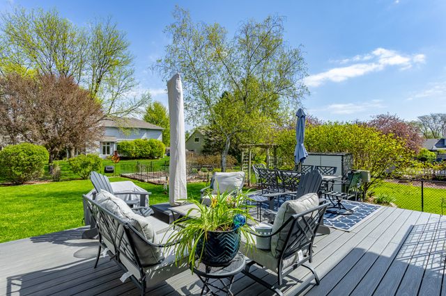4643 Elm Street, West Des Moines, IA 50265