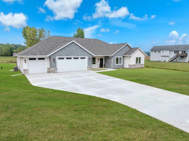 2628 Stahl ROAD, Sheboygan, WI 53081