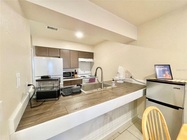 1826 SW 69TH TERRACE A & B, Gainesville, FL 32607