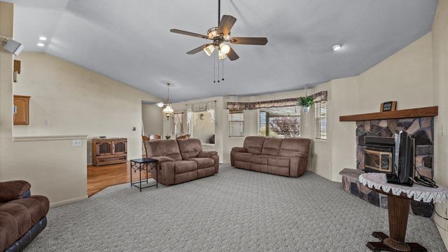 475 Los Broncos Road, Whitewater, CO 81527