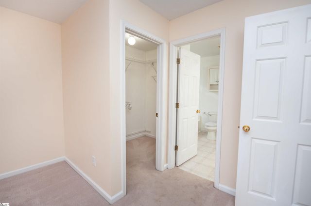 125 Eagleston Lane, Simpsonville, SC 29680