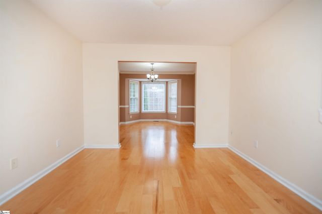 125 Eagleston Lane, Simpsonville, SC 29680