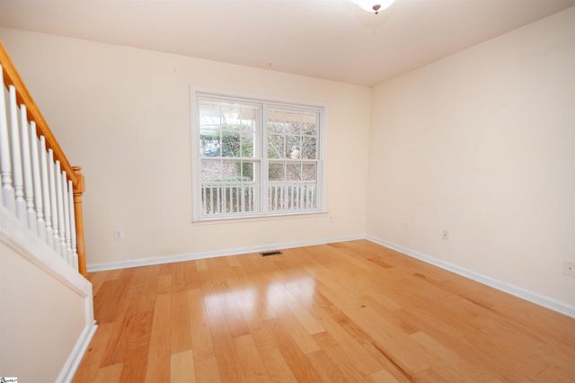 125 Eagleston Lane, Simpsonville, SC 29680