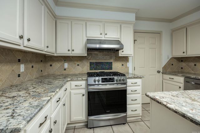 13515 Longtree Drive, Little Rock, AR 72223