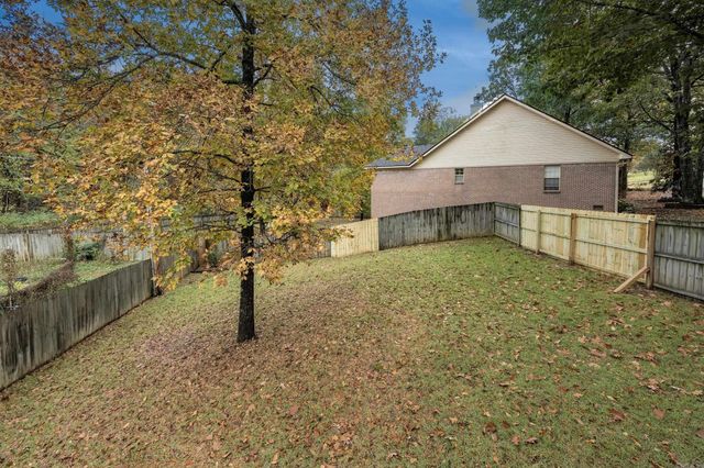 13515 Longtree Drive, Little Rock, AR 72223