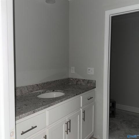 2300 Kildare Street, Huntsville, AL 35811