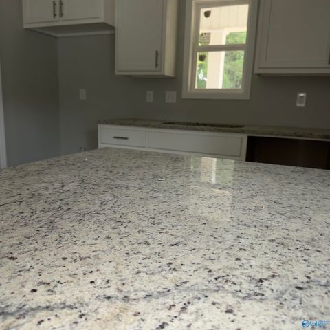 2300 Kildare Street, Huntsville, AL 35811