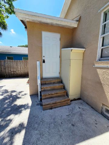 534 21st Street B, West Palm Beach, FL 33407