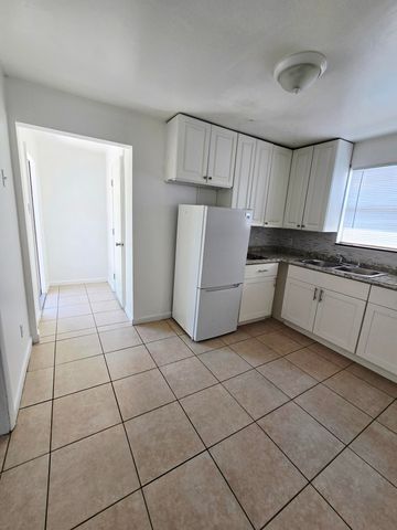 534 21st Street B, West Palm Beach, FL 33407