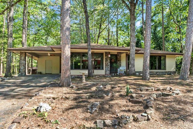 1 Herencia Circle, Hot Springs Village, AR 71909