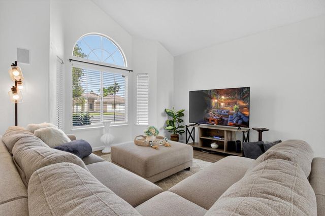 78665 Bradford Circle, La Quinta, CA 92253