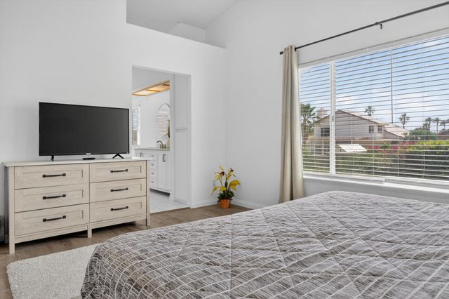 78665 Bradford Circle, La Quinta, CA 92253