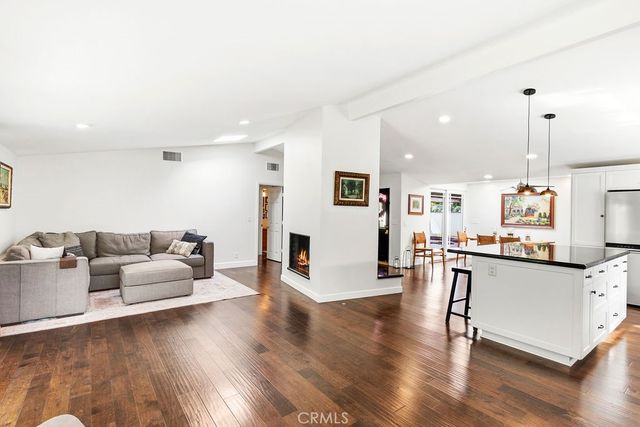 412 Princeton Drive, Costa Mesa, CA 92626