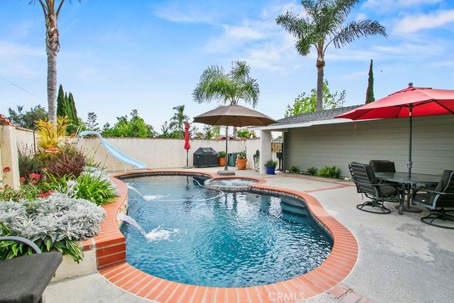 412 Princeton Drive, Costa Mesa, CA 92626