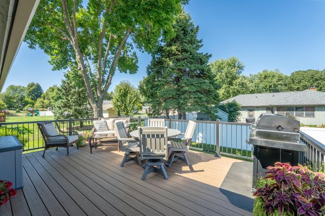14250 55th Street N, Stillwater, MN 55082