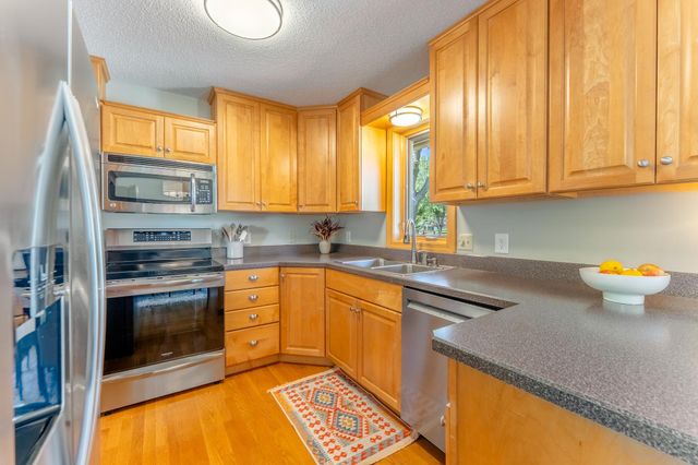 14250 55th Street N, Stillwater, MN 55082