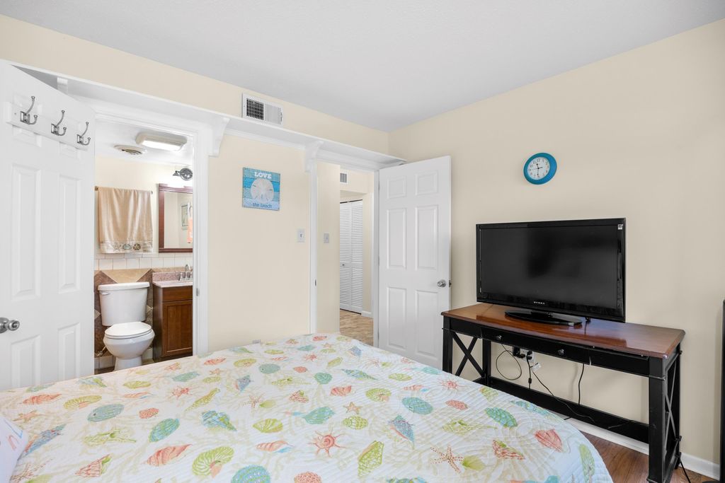 1000 11th Ave N Apt 132, North Myrtle Beach, SC 29582 — photo 4