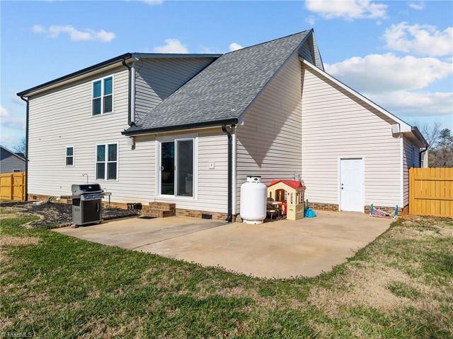 245 Castle Keep Road, Salisbury, NC 28146